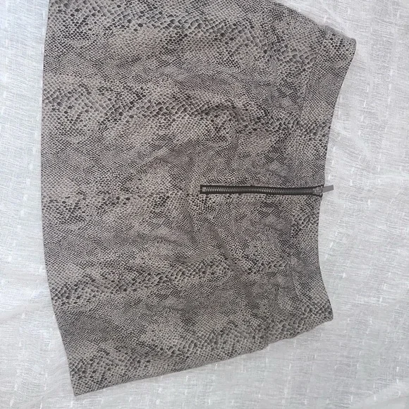 Bar III Gray Snake Print Skirt with Studs - Picture 2 of 3